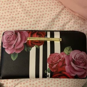 Betsy Johnson large wallet